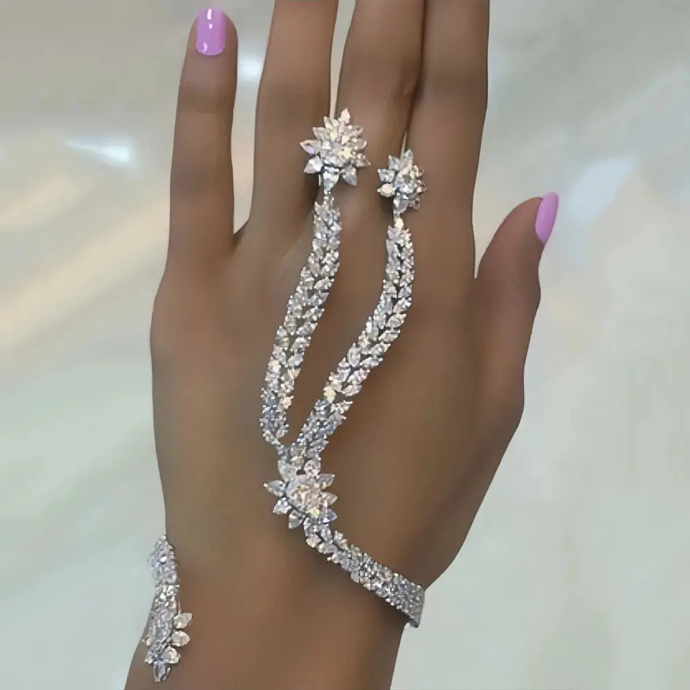 Luxury Designer Palm Bracelet Ring Set Boho Wedding Hand Decoration Elegant Finger Chain Zircon Bangle Jewelry Bridal Handmade Yinkus Jewellery  